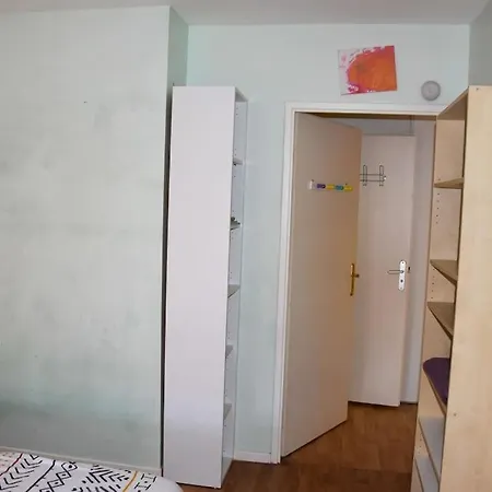 Superb Flat In Recent Building With Parking Lot Apartment Cergy Exterior photo