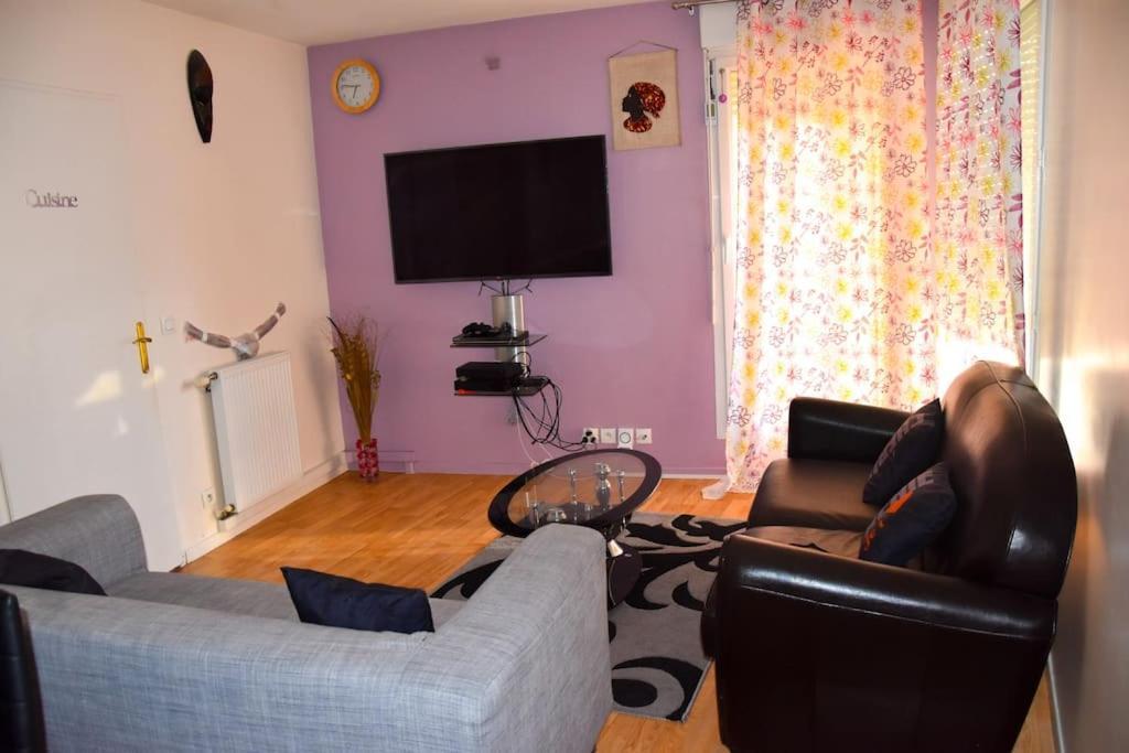 Apartment Superb Flat In Recent Building With Parking Lot